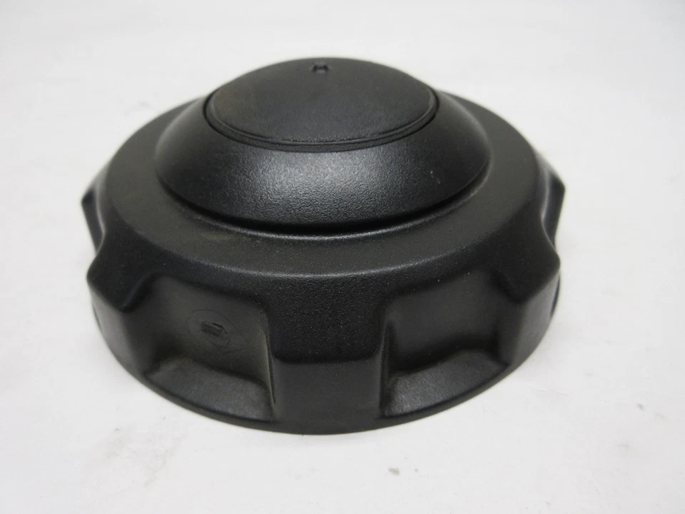 1979 ARCTIC CAT TRAIL CAT OIL FILLER CAP NEW NOS OEM 1670-199 - Image 3 of 4