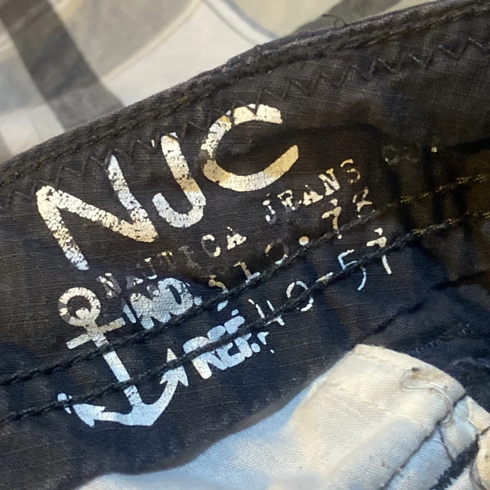 Lote de 2 pares de pantalones cortos cargo para hombre talla 38 cintura Route 66 y Nautica.           A38 Foto 2 de 4