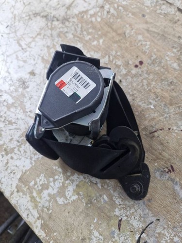 BMW 7 E65 E66 2006 Vorne links Sicherheitsgurt vorne 561078501 RRB13471