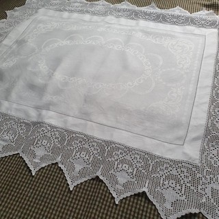 Exquisite vintage tablecloth double damask linen with crochet lace 40" x 30"