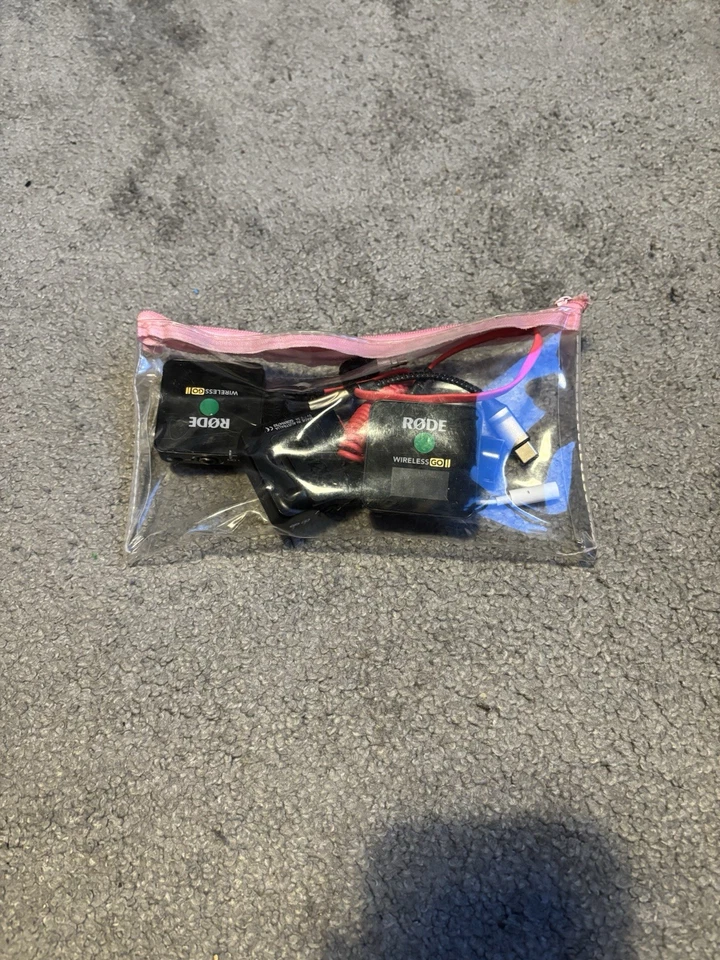 Rode Wireless Go II Bundle - 3 Units + Cable/Adapters - Tested & Working - Image 3 of 3