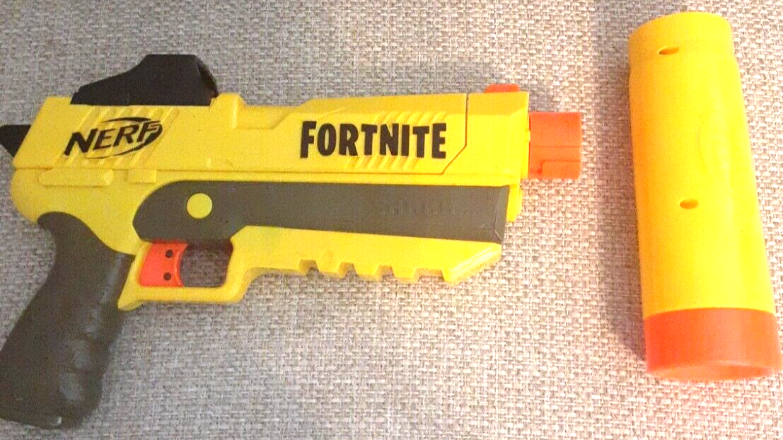 NERF Fortnite SHHHH Gun Yellow Cos-Play Hasbro Game 2018 C-022G | eBay