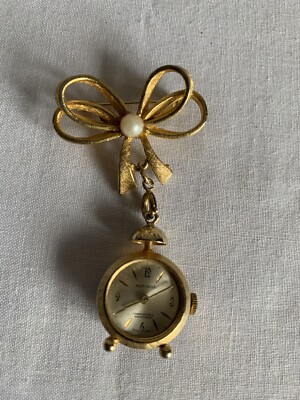 vintage heritage lapel pin watch Swiss made Spring wind  missing glass WORKS