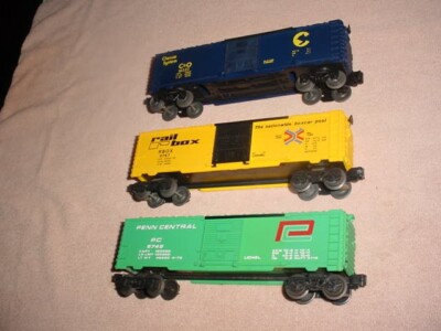 3- LIONEL FREIGHT CARS  -  C&O + P.C. + RAIL BOX        0-027