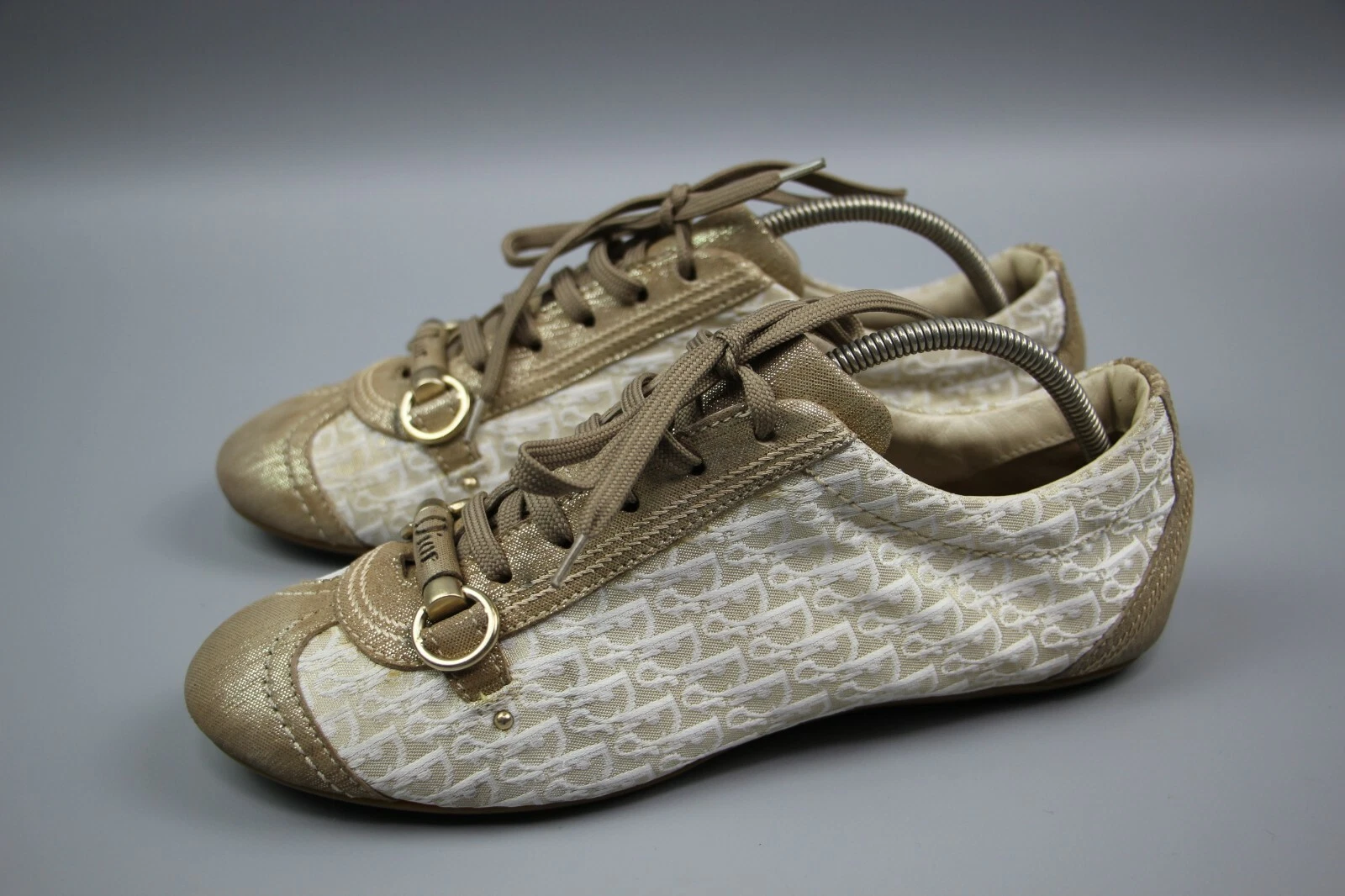 Chaussures de sport Christian Dior Monogram My Dior chaussures or baskets chaussures taille 38