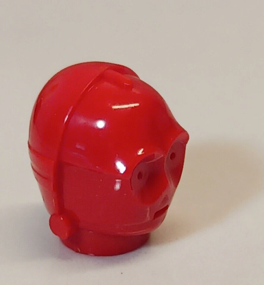 New LEGO Star Wars Gold Robot in RED Head C-3PO C3PO Unique Color Bright Venom - Image 2 of 3