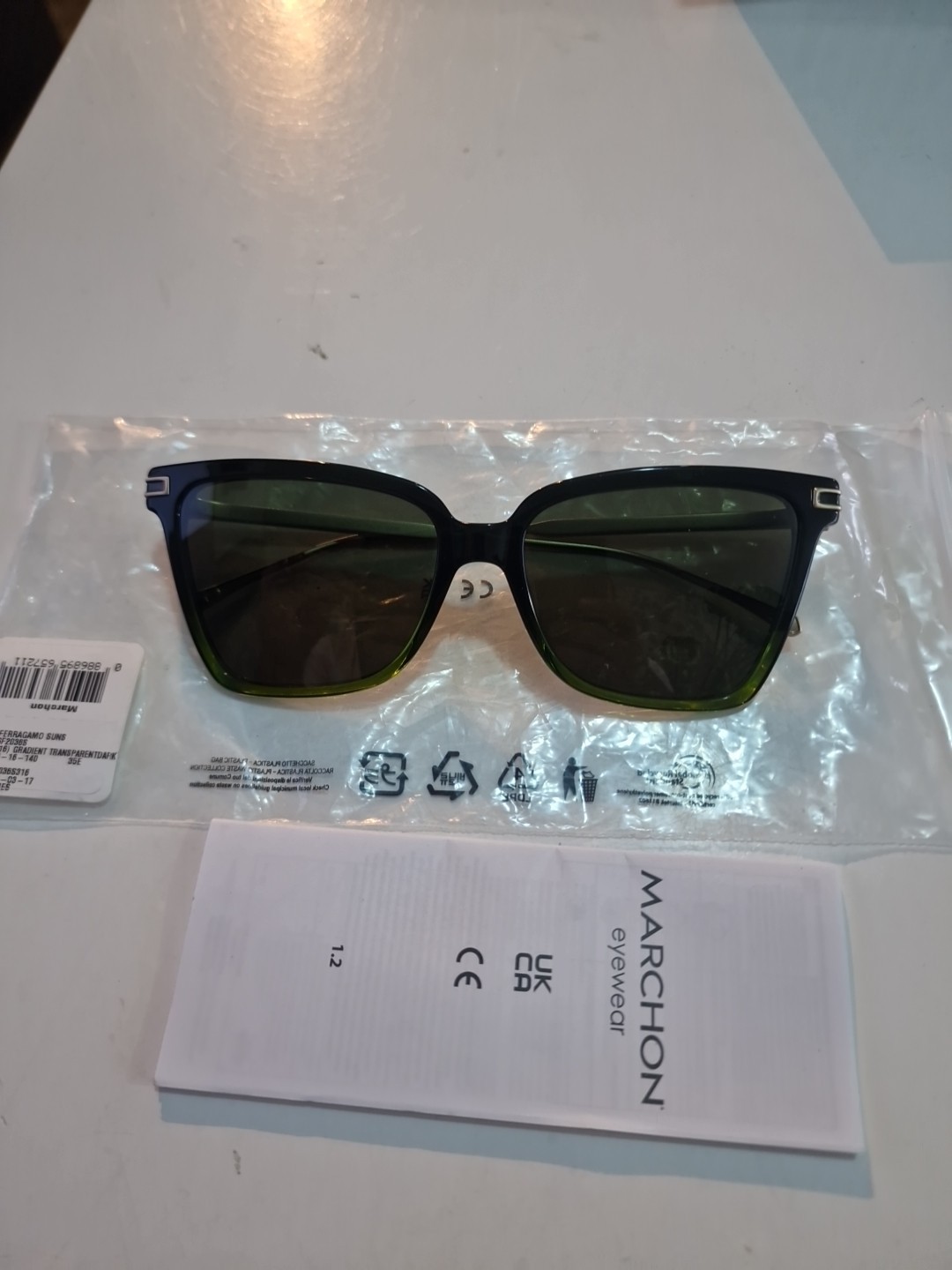 FERRAGAMO SF2036S 316 GRADIENT TRANSPARENT DARK GREE 56/16/140 FEMALE Sunglasses