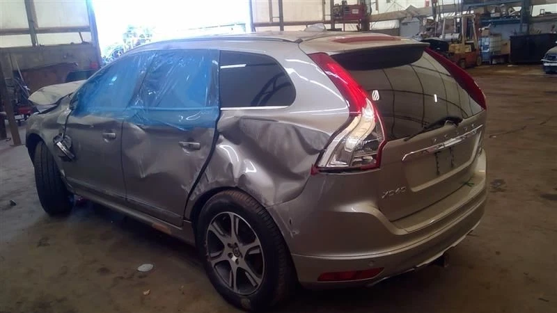 Automatic Transmission XC60 AWD With Turbo Fits 11-13 VOLVO 60 SERIES 5325287 - Image 2 of 4