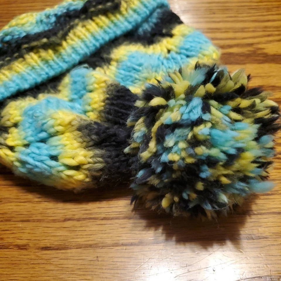 Burton Sombrero Tejido Mujer Nieve Invierno Gorro Pom Pom Azul Amarillo Negro” Foto 4 de 4