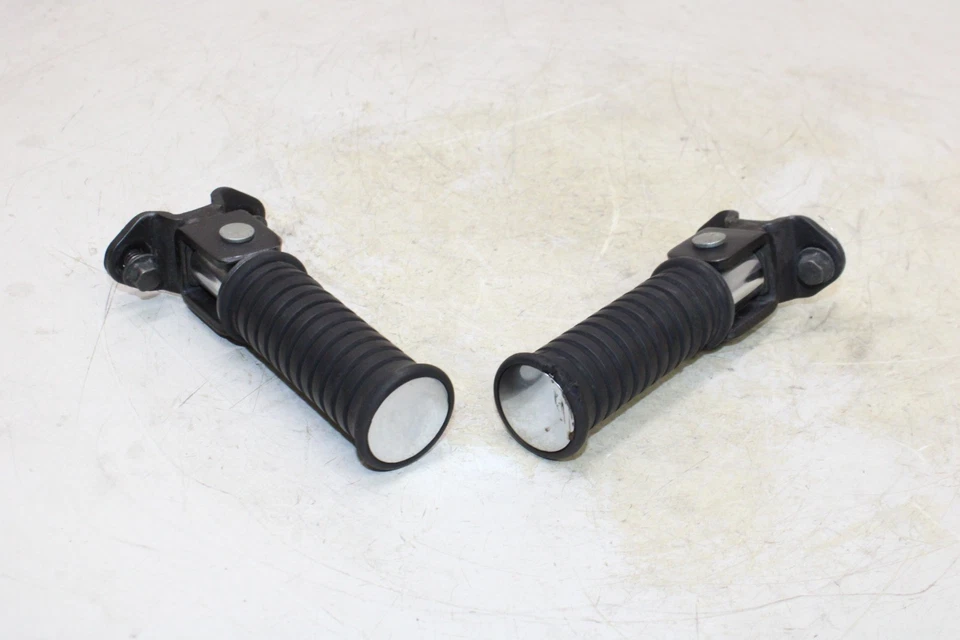 06-24 KAWASAKI VULCAN 900 VN900D CLASSIC LT OEM CONJUNTO DE APOIO DE PÉ DE PASSAGEIRO TRASEIRO - Imagem 4 de 4