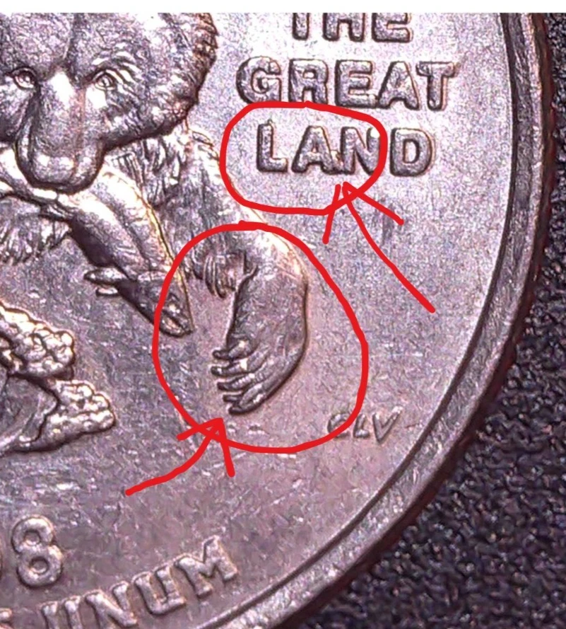 2008-P Alaska State Quarter Die Chip Error Reverse Extra Claw With Chip in Land - Image 2 of 4