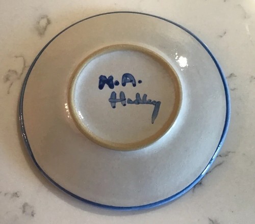 M A Hadley Child Set Bunny Rabbit 6 Pieces Cup Saucer Plate Bowls Easter - Picture 3 of 15