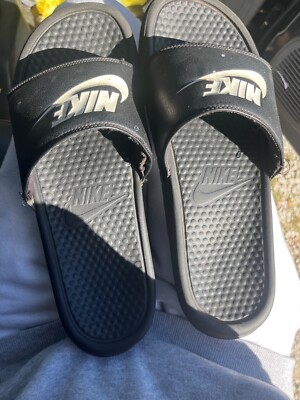 Men's Nike Victori One Benassi Slide Sandal Black/White
