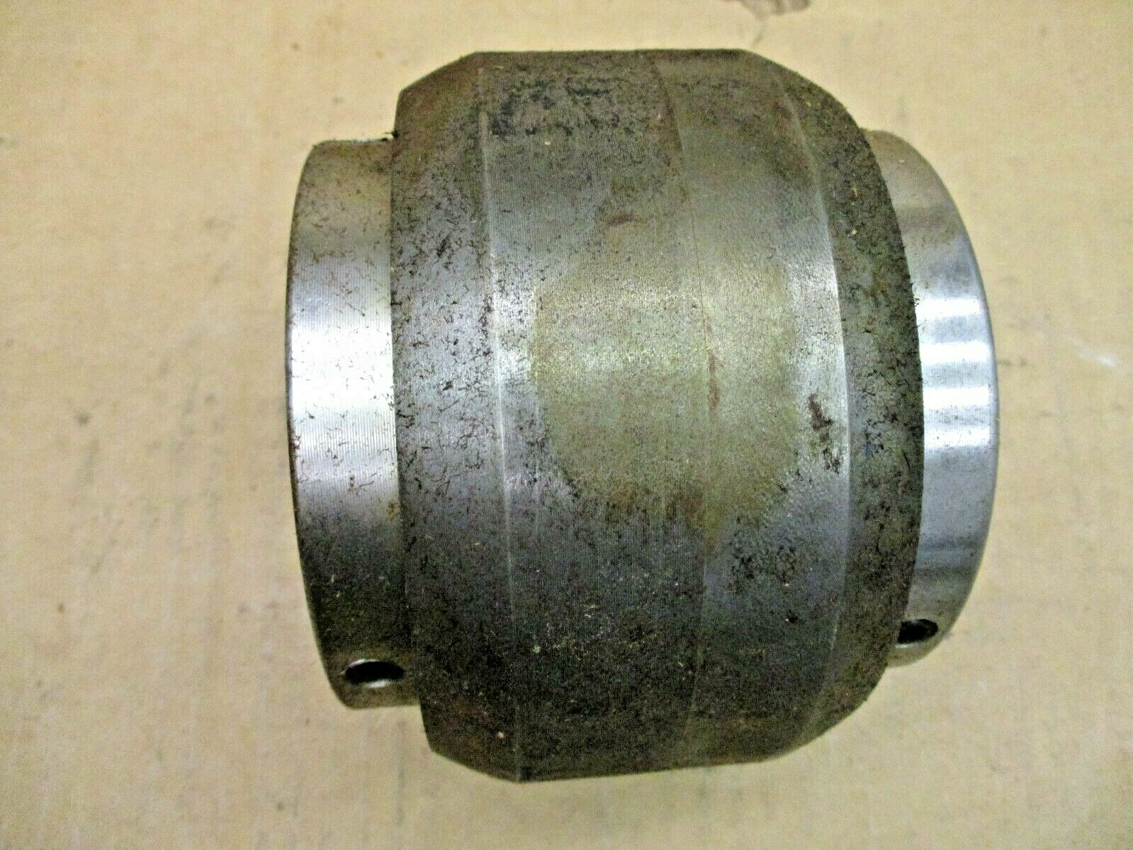 New Open Box Dodge Tapered Roller Bearings 060327 Shaft Size 2.5