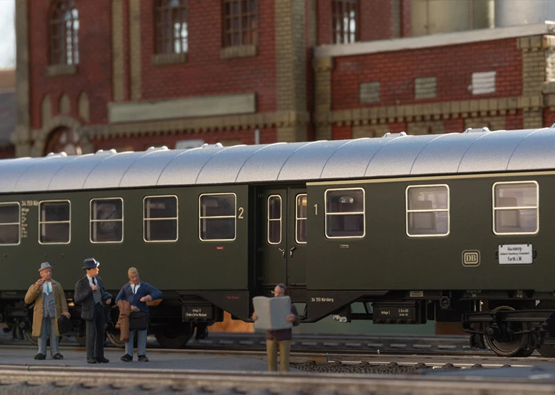 Trix H0 23507 Eilzugwagen-Set zum VT 92.5 LED Innenbeleuchtung Neu - Bild 3 von 4