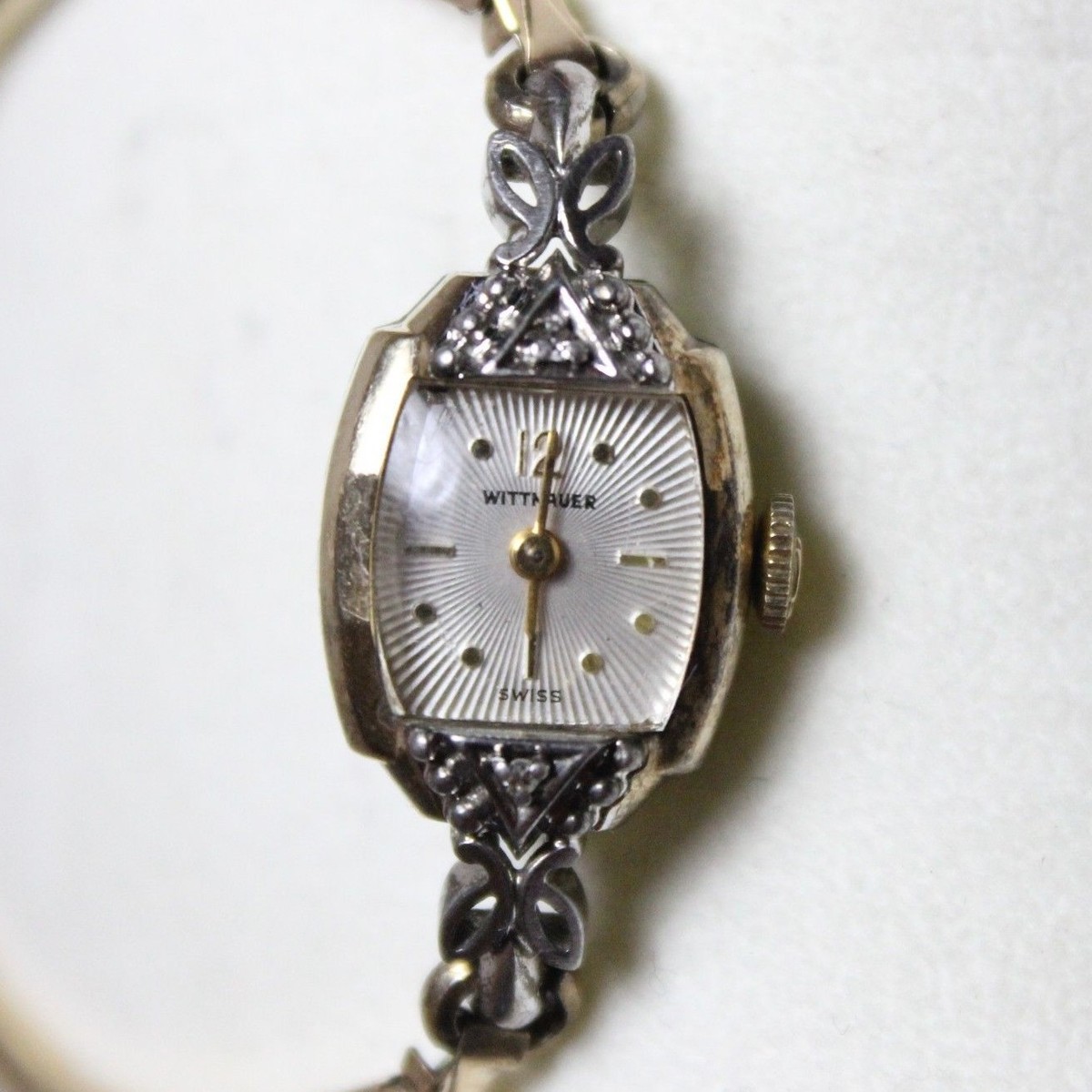 VTG Wittnauer Watch Ladies 10K GF Bezel Swiss Manual Diamond 1/20