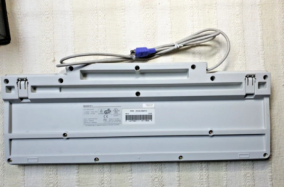 SONY VAIO Qwerty Keyboard PS2 Connection Model No: PCVA-KB4P/E - Image 3 of 4