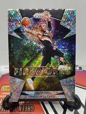 2018-2019 Panini Prizm Basketball Fireworks Damian Lillard Disco Prizm Card