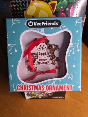 VeeFriends 2025 Happy Holidays Christmas Ornament Snowman Lucky Cat Giraffe Elf