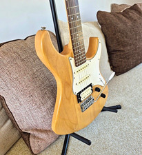2010 Yamaha Pacifica 112V HSS Solid Body Electric Guitar Right-Handed