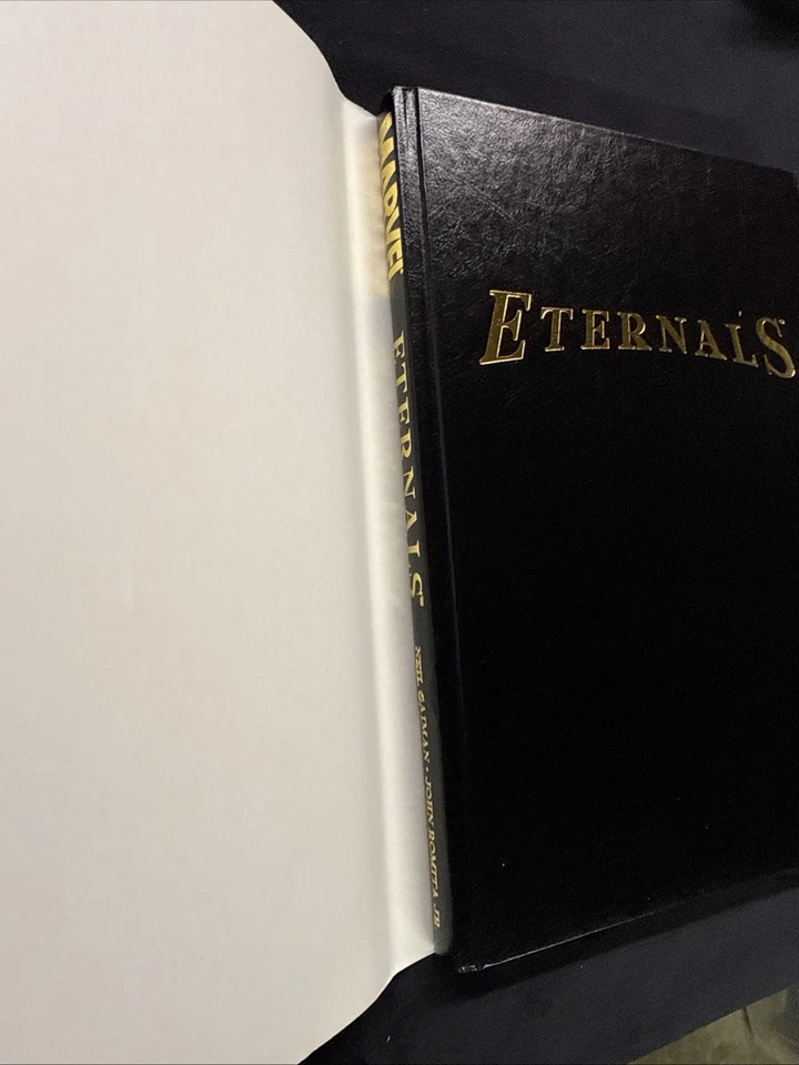 Tapa dura Eternals - Neil Gaiman & John Romita Jr. - Marvel 2007 - Primera impresión  Foto 3 de 4