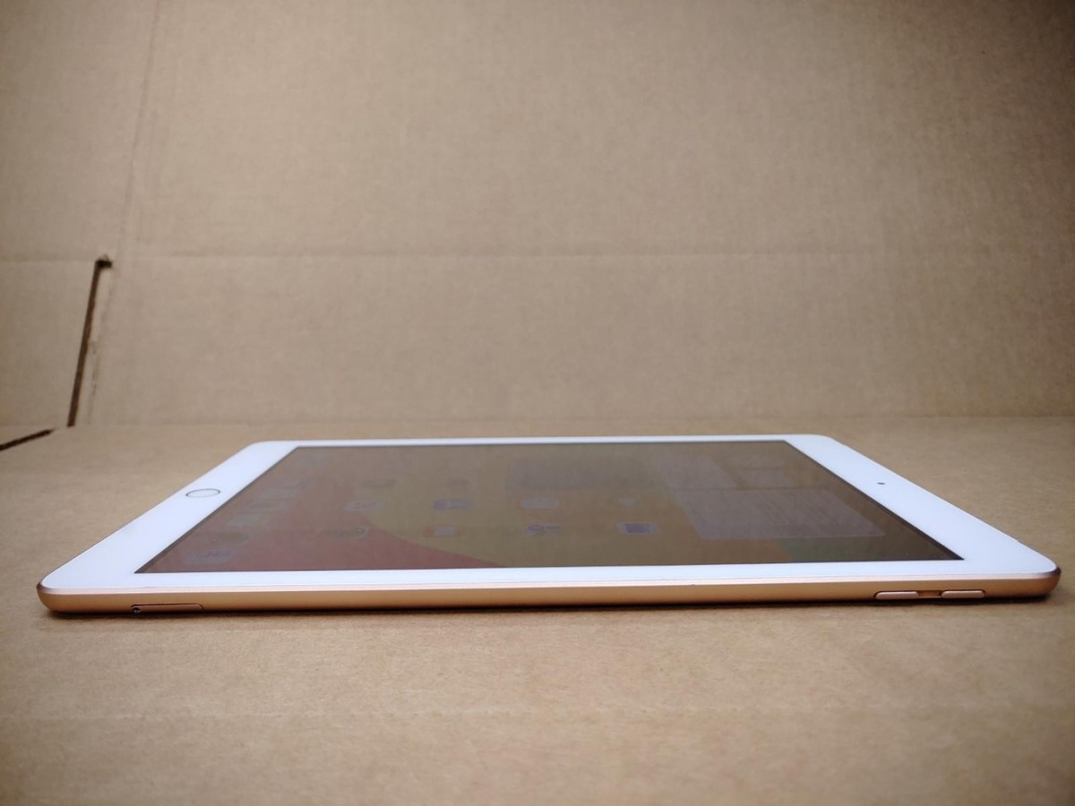 Apple iPad 第6世代 9.7インチ A1954 32GB iPad Apple 第6世代 9.7インチ A1954 32GB Wi-Fi+Cellularモデル