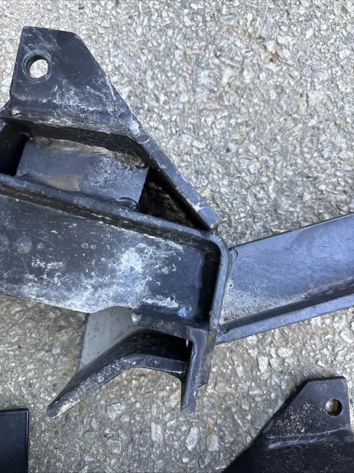 Fisher Minute Mount Snow plow mount 99-02 Chevy/GMC 1500 Sierra MM MM2 II 7160 - Image 3 of 4