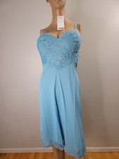 Vintage Vanity Fair Tricot Nylon Light Blue Full Slip Lace Detail Size 34