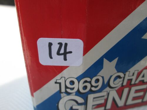 1969 DODGE CHARGER BLACK CHASE GENERAL LEE 1/18 NEW - Picture 9 of 10
