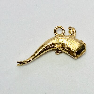 Sultan Hawaii Na Hoku 14K Yellow Gold Sperm Whale 23mm Charm Pendant 