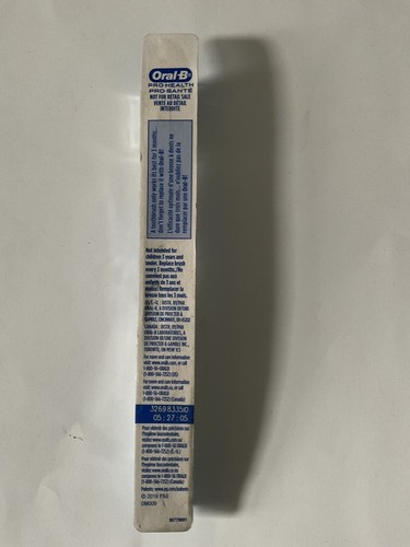 Oral B PRO HEALTH Soft Toothbrush - Picture 2 of 2