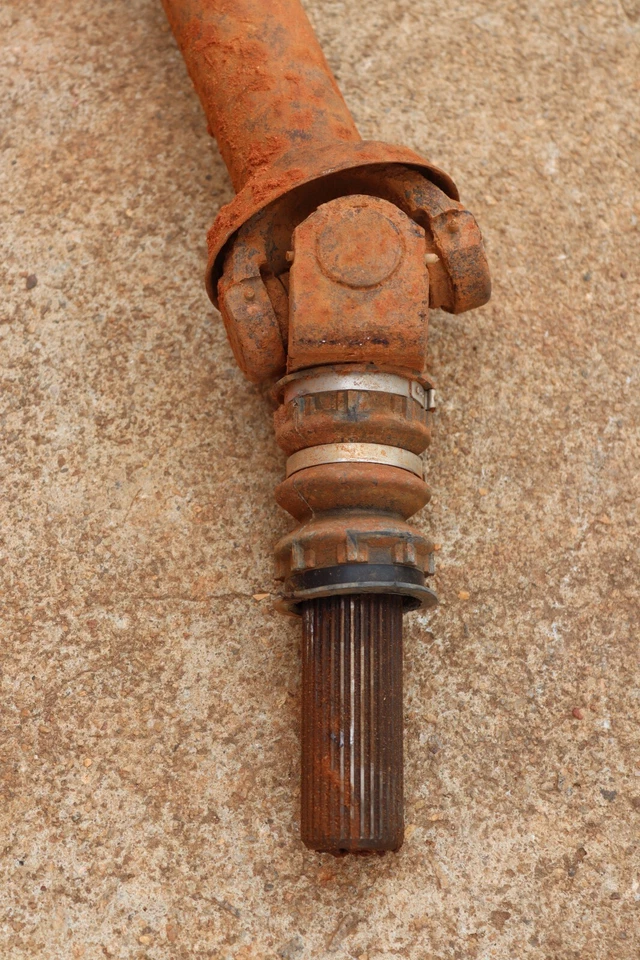 2011-2019 GMC SIERRA 2500 HD 6.6L ЭКИПАЖ 4 X 4 ПЕРЕДНИЙ КАРДАННЫЙ ВАЛ ПРОПЕЛЛЕР CARDAN OEM - Изображение 2 из 4