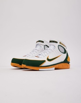 Size 12.5 - Nike Air Zoom Huarache 2K4 Sue Bird