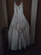 Oleg Cassini Ivory Embroidered Sleeveless V-Neck Ball Gown Wedding Dress Size 10