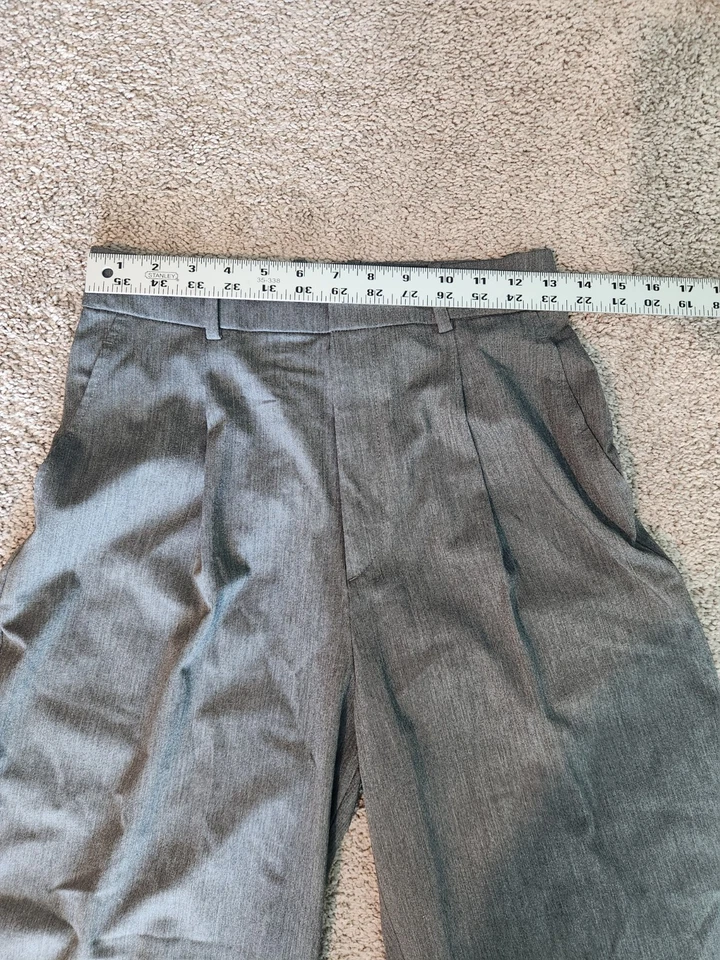 Pantalones plisados de ajuste ancho para mujer UNIQLO talla PEQUEÑA gris Japón Foto 3 de 4