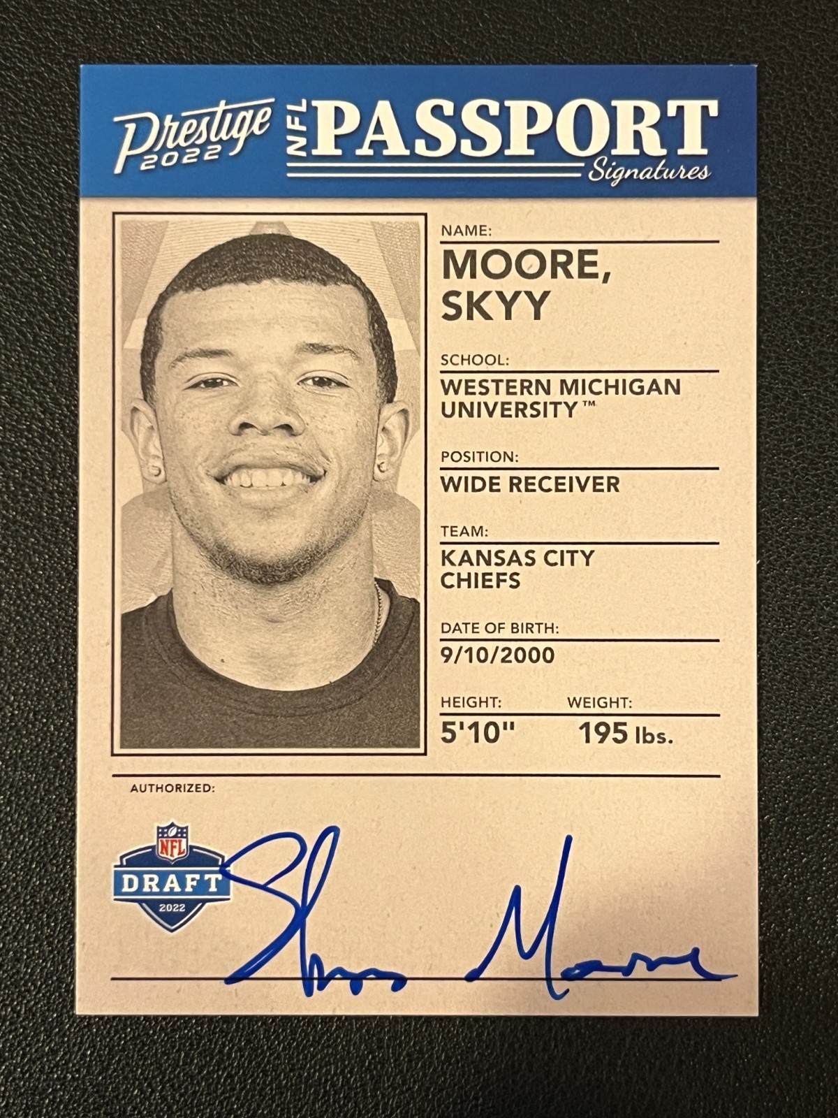 Skyy Moore Panini Prestige NFL Passport Signatures #NPSSM Base