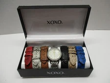 Xoxo  Womens Silver Tone Analog Wristwatch With Interchangeable Bands Pearl Gold