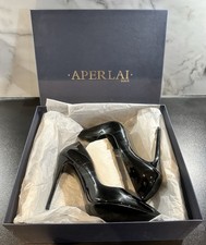 Aperlai Patent Leather Heels Size 7 (EU40)