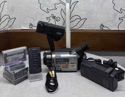 Sony CCD-TR3100E Hi8 / Video8 - Videocamera Kamera Camcorder High End Getestet  