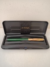 Parker Insignia Custom Green & Gold Fountain Pen