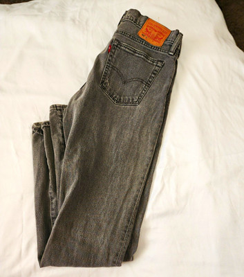 Levi's Women's Gray Dark Wash Slim Fit Denim Jeans 5-Pocket Zip Button