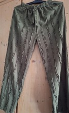 Damenhose Gr.44 Grün NEU