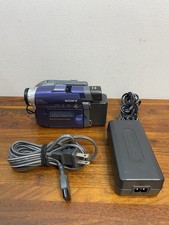 Sony HandyCam DCR-DVD101 Mini DVD Camcorder Blue w/ Charger  Battery TESTED