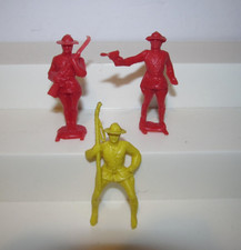 3 Ideal ROYAL CANADIAN MOUNTIES TRADING POST Playset Mountie Figures 60mm