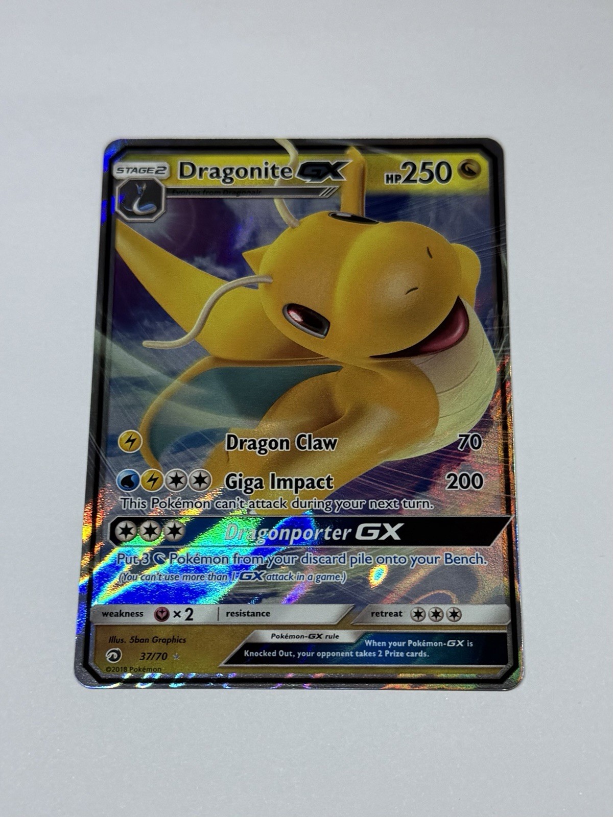 Dragonite GX - 37/70 - Ultra Rare Sun & Moon: Dragon Majesty Pokemon Card NM/M