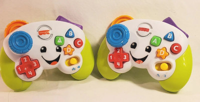 Pair of Fisher Price Electronic Game Controllers Toddler Learning Toy Works Twin