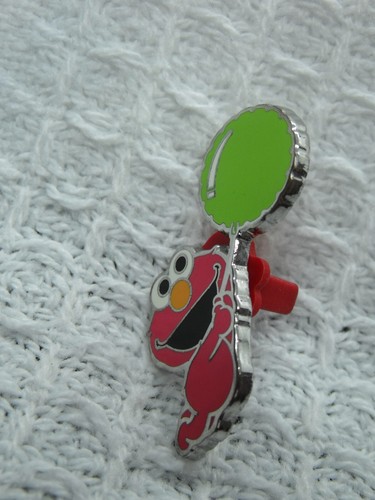 Sea World Busch Gardens Pin Sesame Place Street Cute Elmo with Balloon - 第 2/3 張圖片