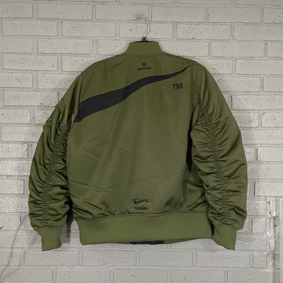 $170 Mens Size M Nike Big Swoosh Therma Fit Reversible Bomber 