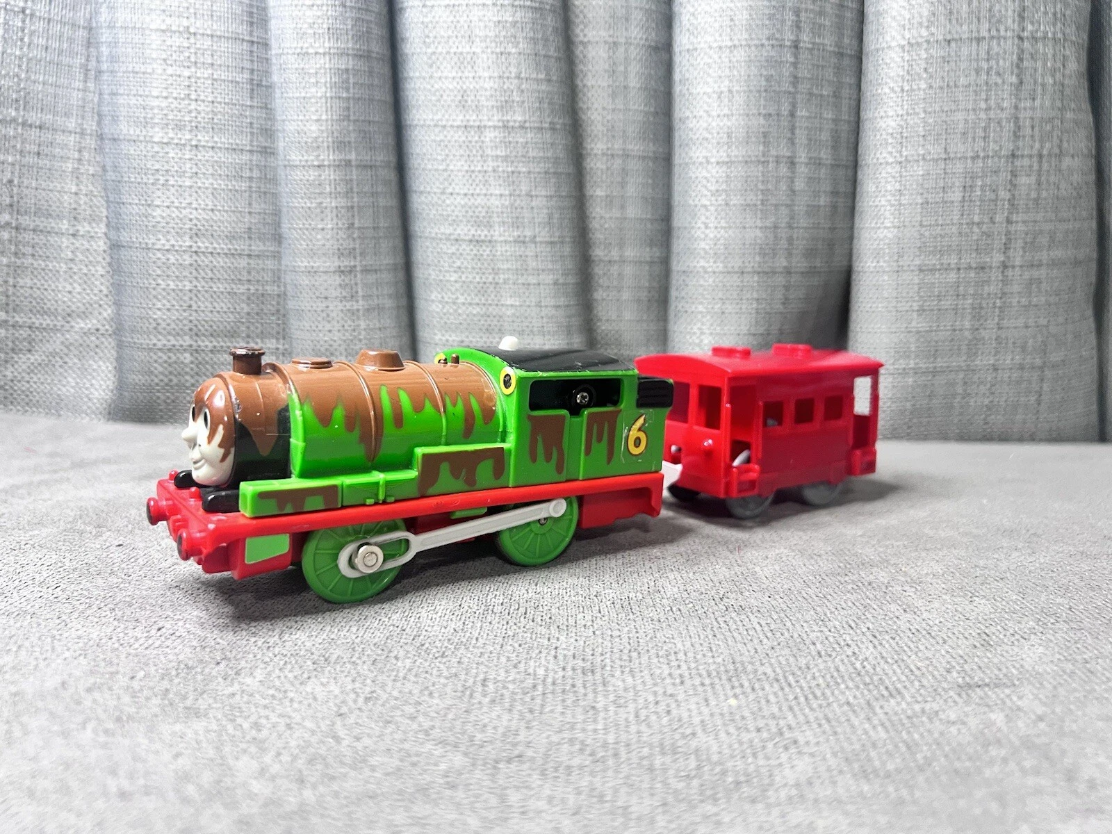 hit muddy caboose motor funciona 