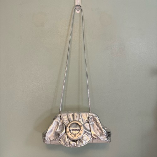 Danielle Inc Clutch Tasche Damen Silber Metallic Crossbody Schleife Abend Leder USA - Bild 9 von 13